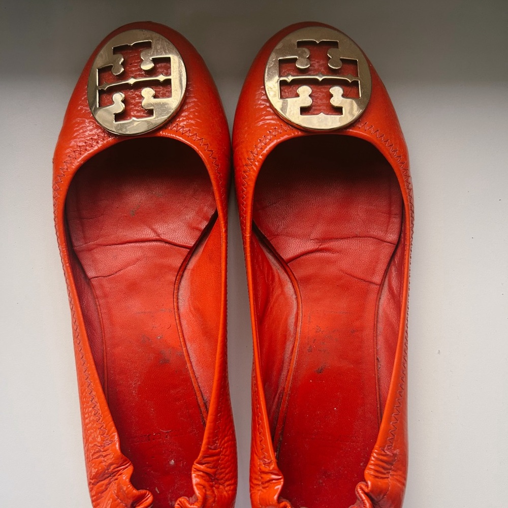 Tory Burch Red Flats with Gold Emblem size 10